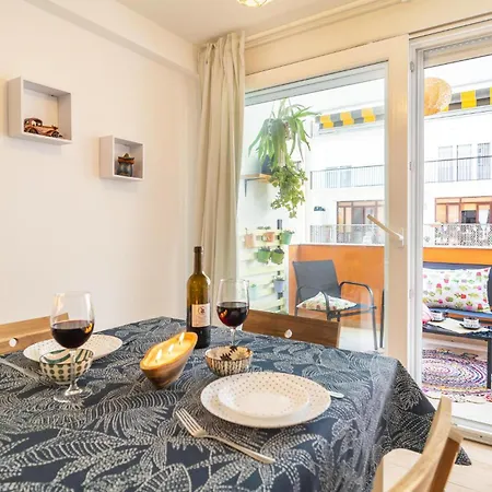Appartement In With Kitchenette Almería