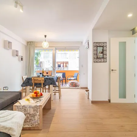 In With Kitchenette Appartement